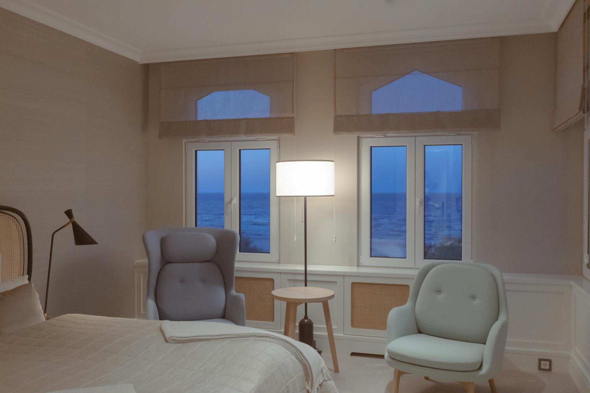 Hotel Strandhotel Ostende 4*
